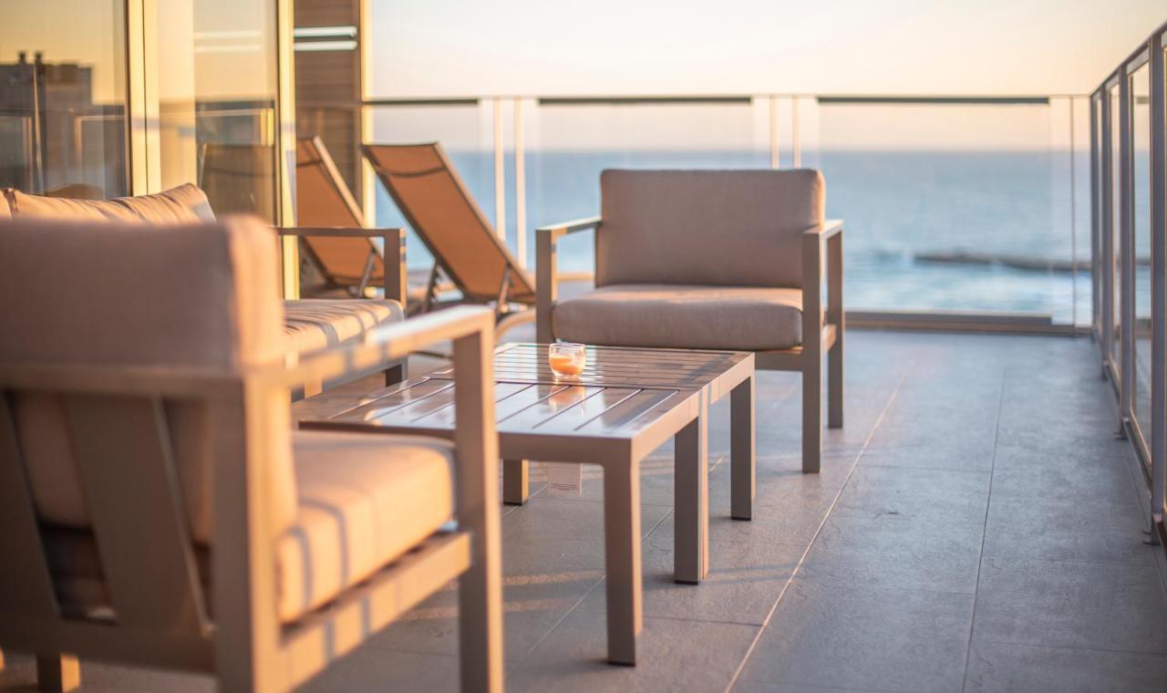 You Stylish Beach Apartments برشلونة الغرفة الصورة