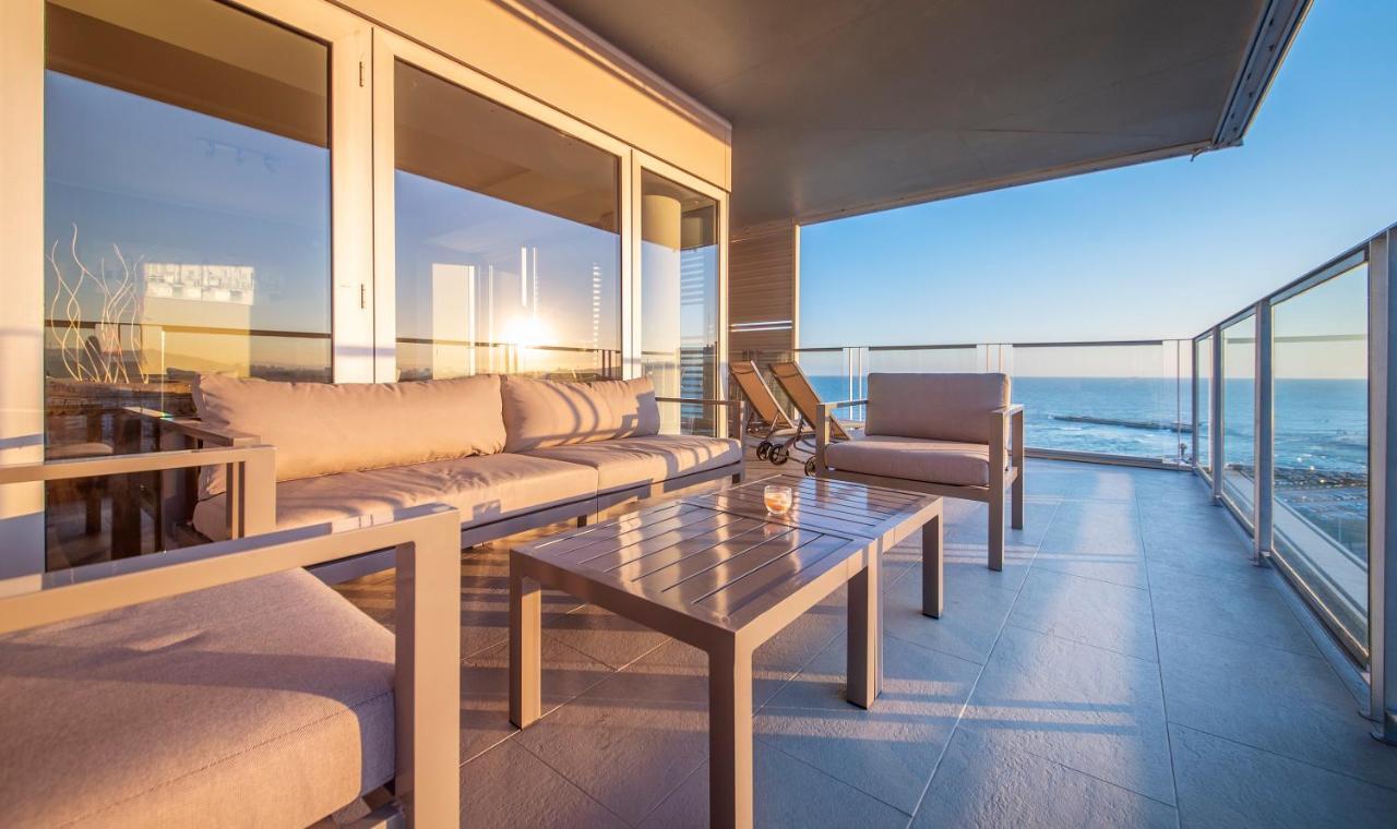 You Stylish Beach Apartments برشلونة المظهر الخارجي الصورة